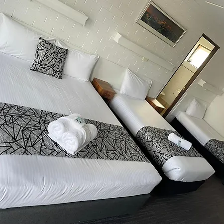 Coastal Bay Motel Coffs Harbour Exterior photo
