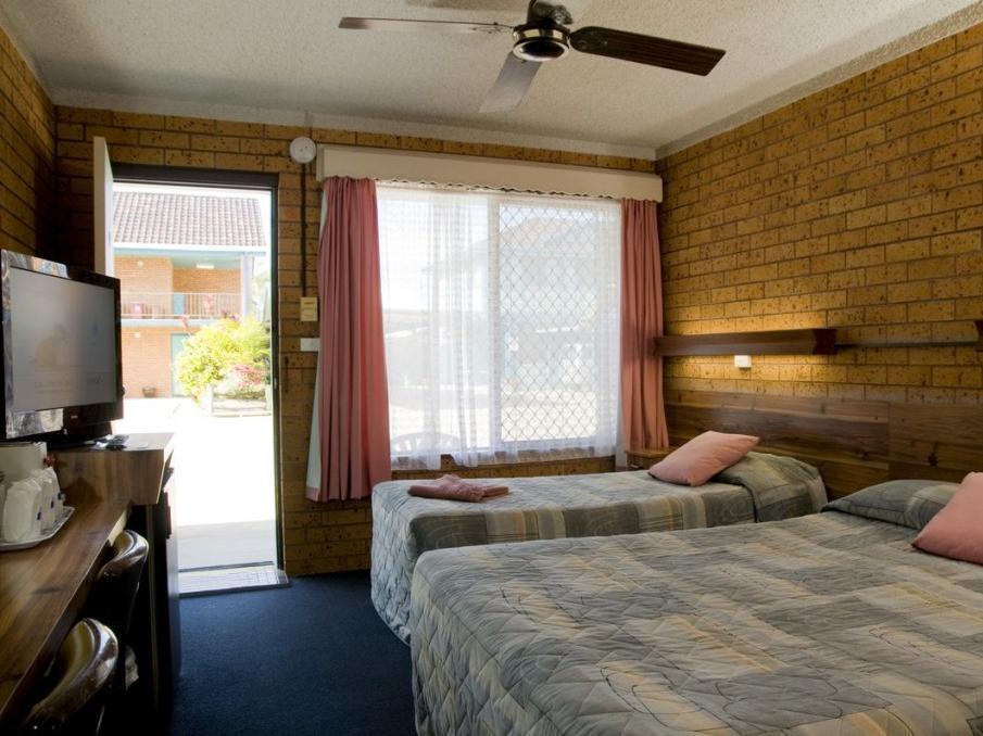 Coastal Bay 3*